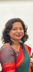 मुसळधार पावसातही नागरिकांच्या सेवेसाठी प्रभाग १३ मधील नगरसेविका ॲड. दीप्ती भोईर रस्त्यावर!